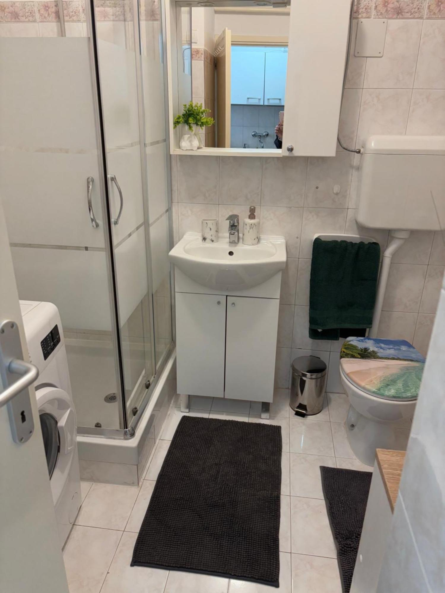App Karla Apartmán *